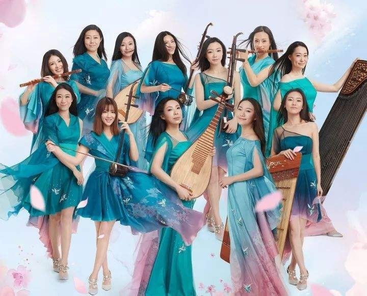 女子十二乐坊.jpg